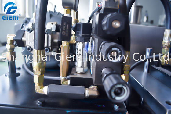 Type hydraulique machine de compactage cosmétique de presse de poudre avec l'écran tactile