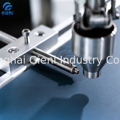 machine de remplissage lâche de poudre de cosmétique de contrôle de PLC 900pcs/H avec la trémie 25L