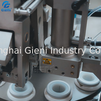 Remplissage crème de tube de plastique de pâte dentifrice de détergent de visage de main et machine de scellage