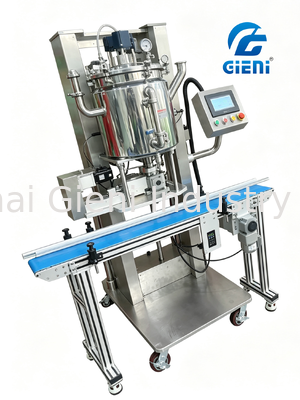 Machine de remplissage à chaud de petits lots avec élévation du réservoir vers le haut et vers le bas et dosage de précision pour le chauffage complet
