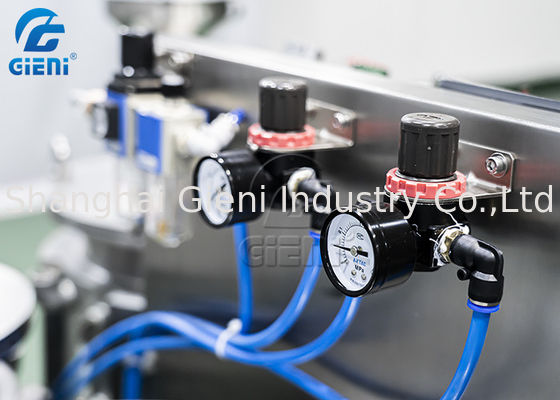 L'huile pulvérisent 50L mélangeant la machine cosmétique de presse de poudre