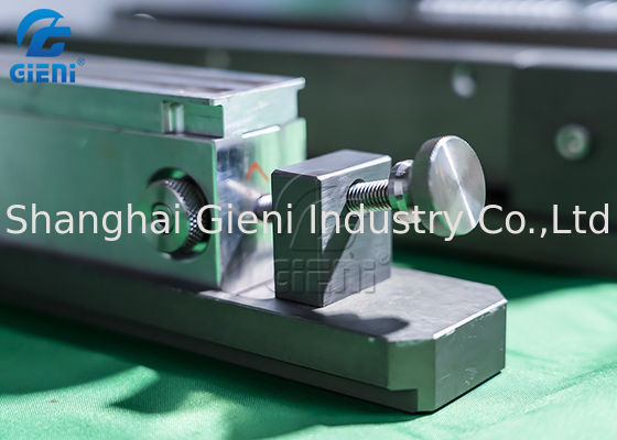 Machine de remplissage cosmétique de Demolder de moule de crayon de sourcil