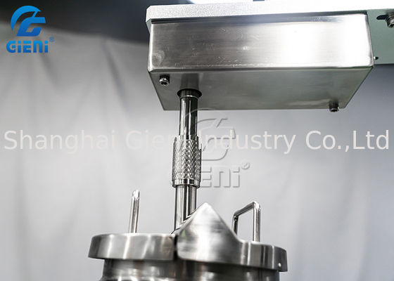 Type de laboratoire machine de remplissage cosmétique d'huile de lèvre de mascara avec le réservoir 5L