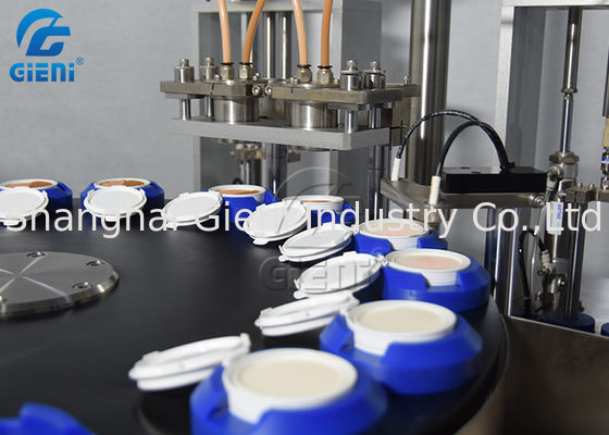 machine du remplissage 20ml cosmétique rotatoire pour la crème de base de BB 30pcs/Min