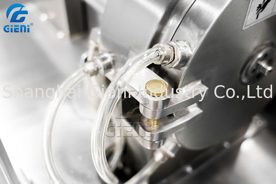 Machine à grande vitesse cosmétique de presse de poudre de maquillage du Pulverizer 7200 t/mn 20KG/Hour