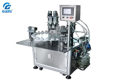 Un bon prix. Machine de remplissage cosmétique liquide de vide rotatoire pour le vernis à ongles et le parfum en ligne